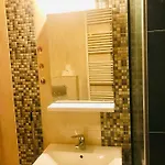 Апартаменты Vibe Solid