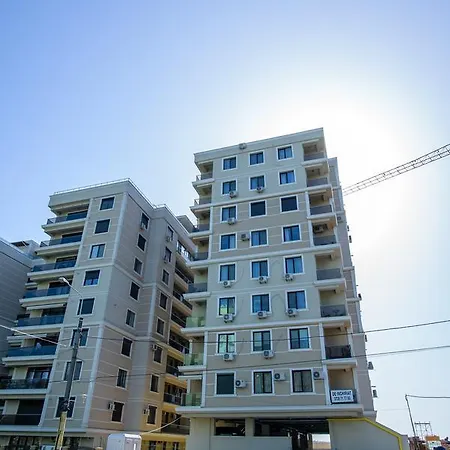 Apartment Vibe Solid Mamaia