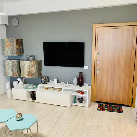 Apartament Vibe Solid Mamaia